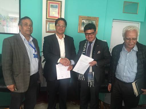 NRNA र नेपाल सरकार भौतिक पूर्वाधार तथा यातायात मन्त्रालय वीच सहमति पत्रमा हस्ताक्षर